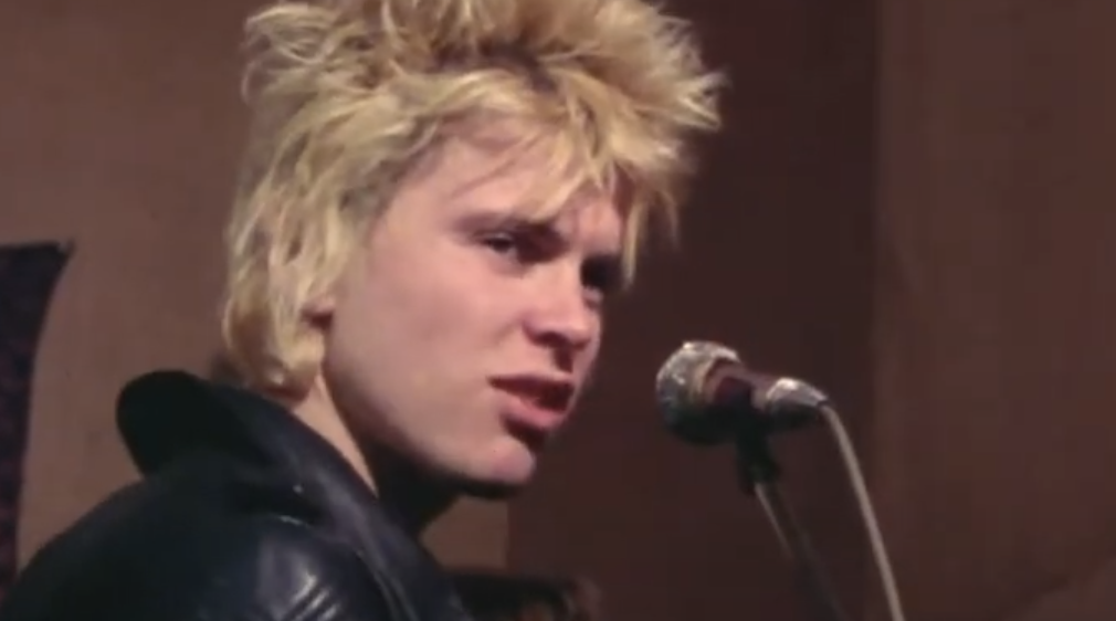 Germany: Cops Open Over 350 Investigations Over “Ausländer Raus!” (“Foreigners Out!”) Chants